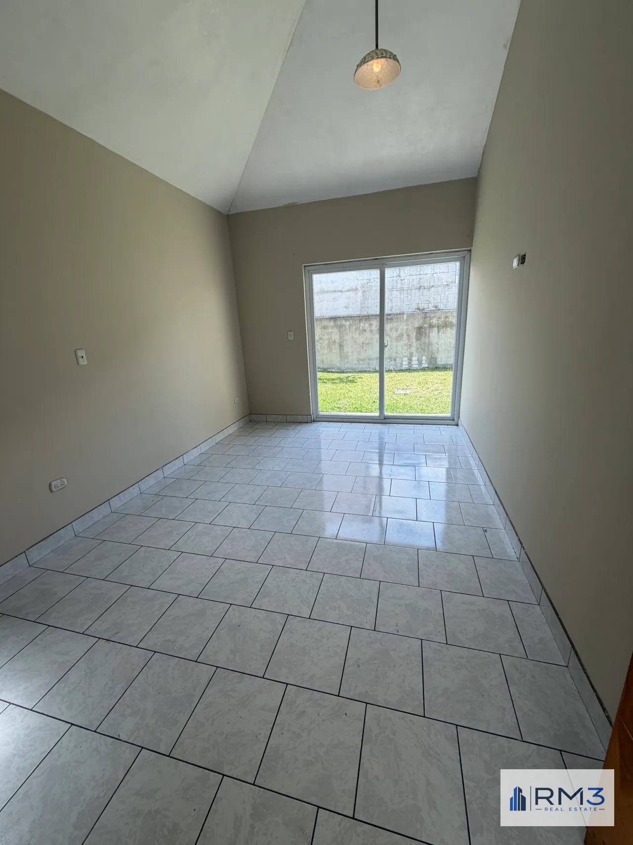 SUPERPRECIO! Venta de Casa 1 nivel en Residenciales Los Manantiales — Casa en Venta en San José Pinula, Guatemala, Ciudad — foto 5 de 10