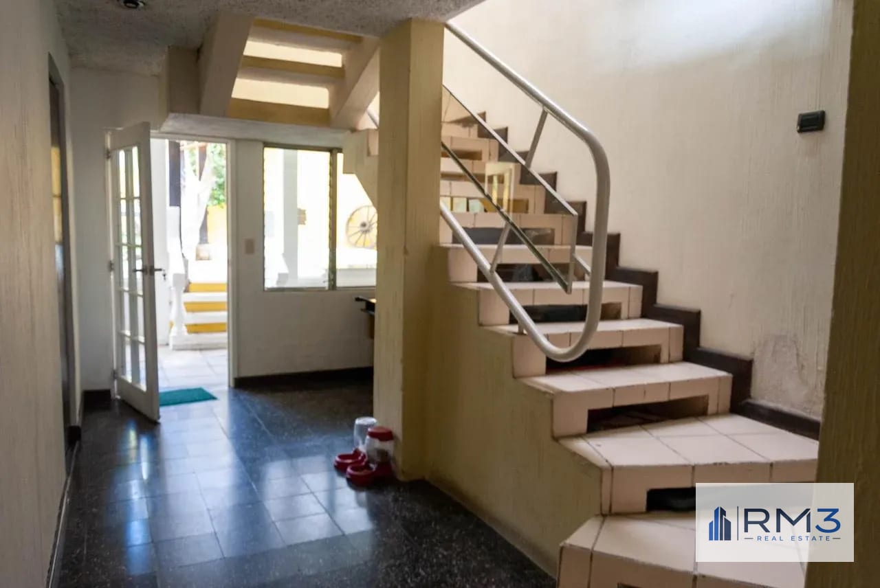 Venta de Casa con Piscina en Santa Rita 2, Zona 2 de Mixco — Casa en Venta en Zona 2 Mixco, Guatemala, Ciudad — foto 9 de 14