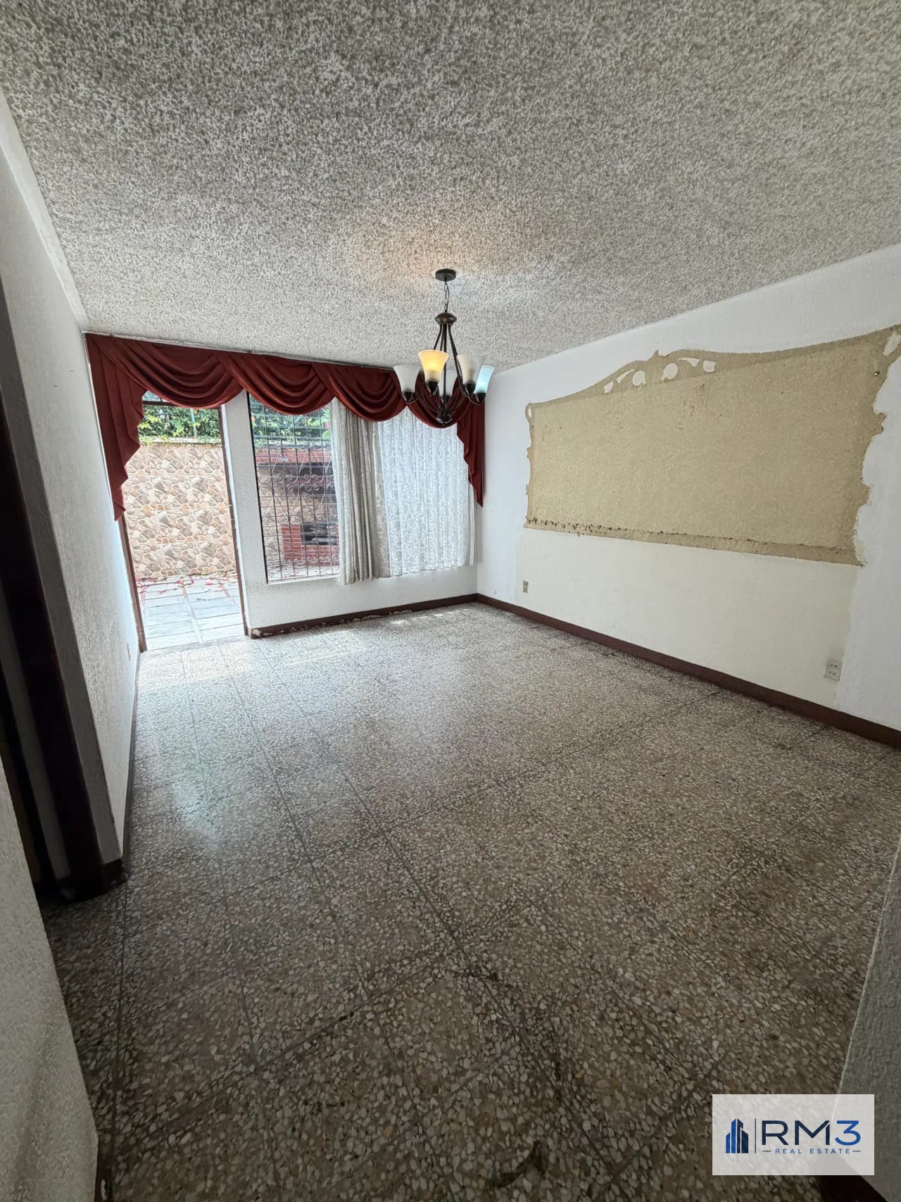 Comedor — Se vende casa en Residenciales las Bugambilias Zona 7 — Casa en Venta en Zona 7, Guatemala, Ciudad — foto 2 de 12