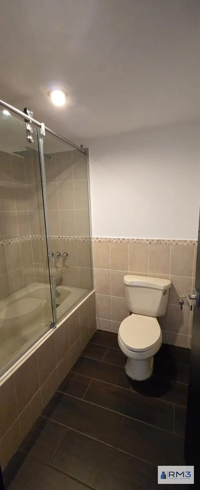 ALQUILER: Penthouse Remodelado en Edificio Canamco zona 10 — Apartamento en Alquiler en Canamco, Zona 10, Guatemala, Ciudad — foto 13 de 15