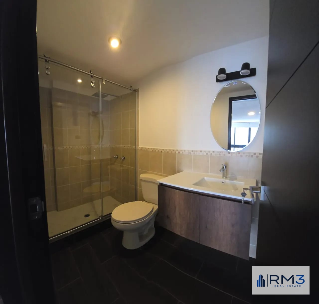 ALQUILER: Penthouse Remodelado en Edificio Canamco zona 10 — Apartamento en Alquiler en Canamco, Zona 10, Guatemala, Ciudad — foto 9 de 15