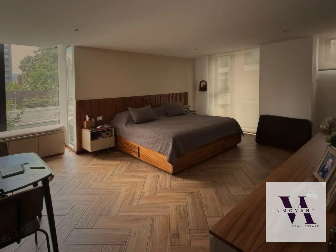Amplio apartamento en zona 10 — Apartamento en Venta en Naori, Zona 10, Guatemala, Ciudad — foto 4 de 10