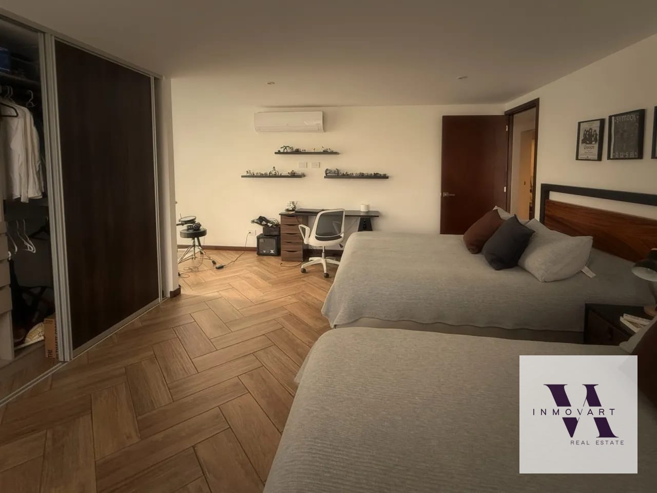 Amplio apartamento en zona 10 — Apartamento en Venta en Naori, Zona 10, Guatemala, Ciudad — foto 6 de 10