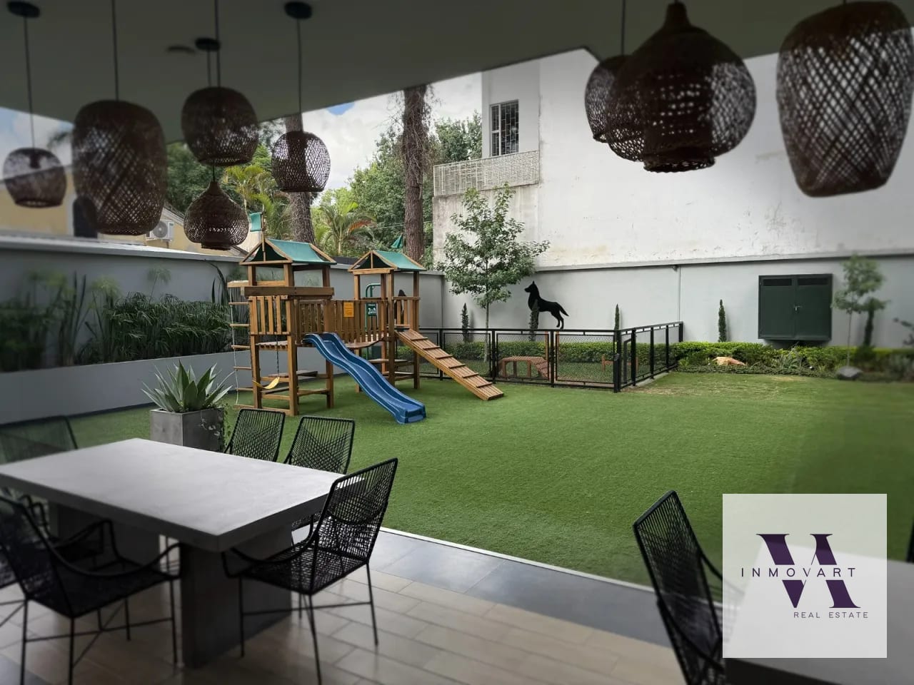Amplio apartamento en zona 10 — Apartamento en Venta en Naori, Zona 10, Guatemala, Ciudad — foto 8 de 10