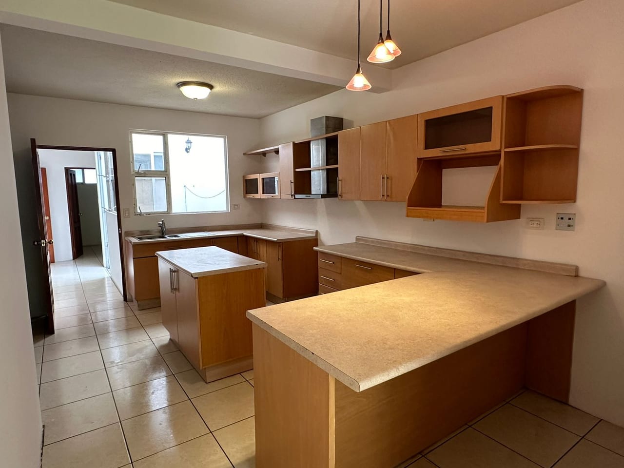 CASA EN VENTA CAÑADAS DE ELGIN ZONA 13 — Casa en Venta en cañadas de elgin, Zona 13, Guatemala, Ciudad — foto 3 de 4