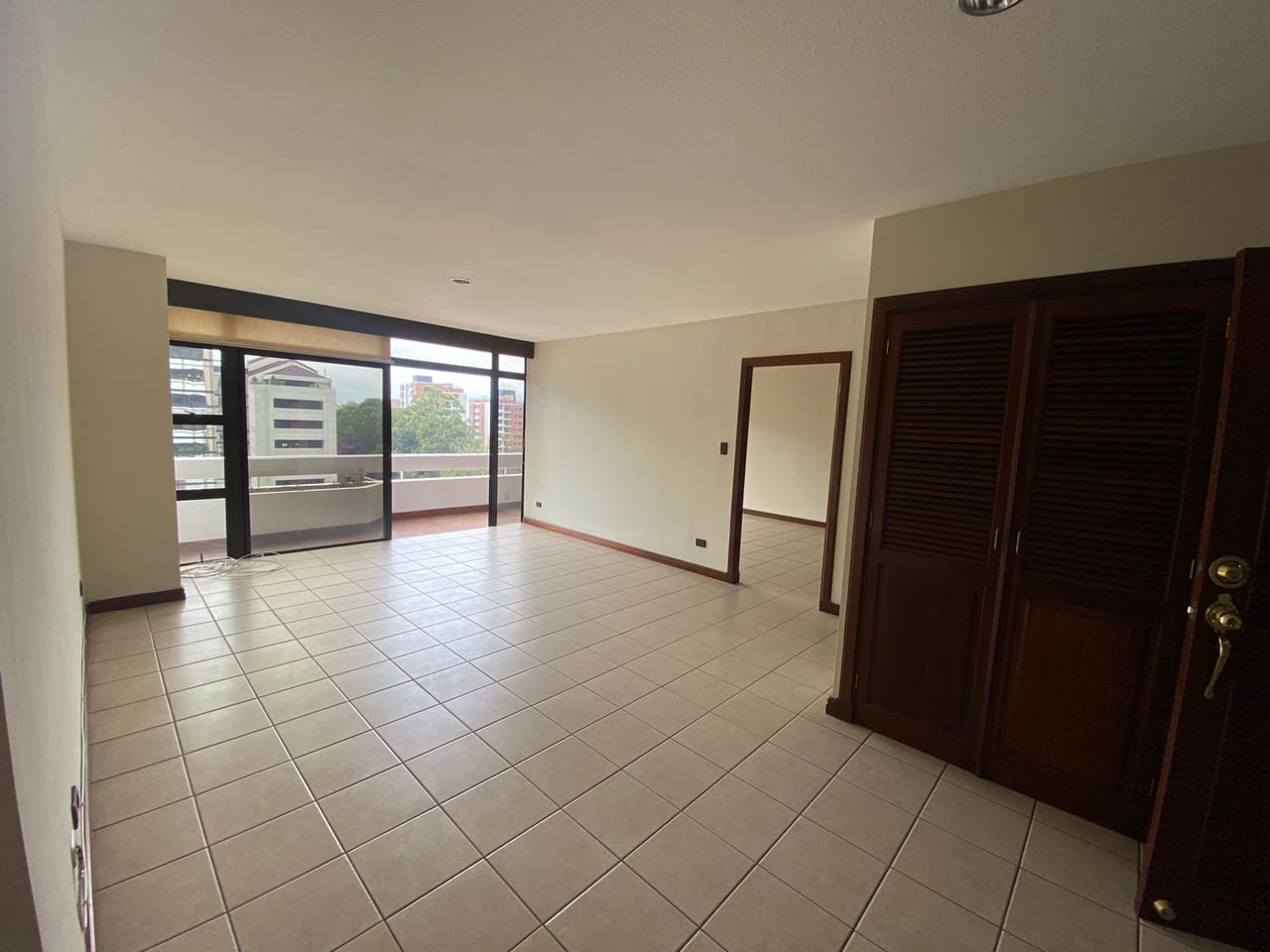 Apartamento en venta zona 14 — Apartamento en Venta en Villa Mayor, Zona 14, Guatemala, Ciudad — foto 1 de 4