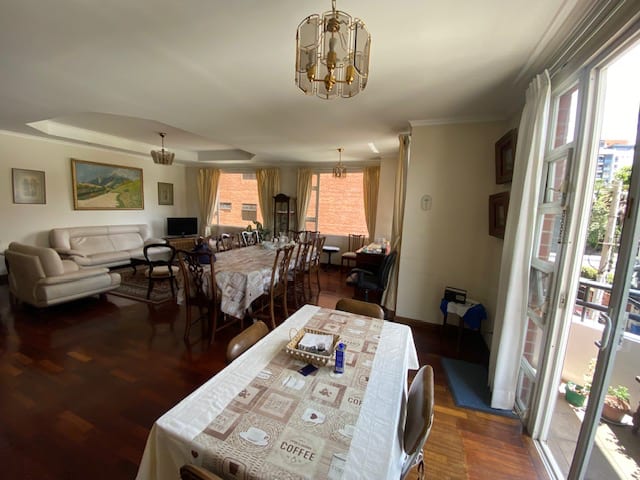 Apartamento en Venta en zona 10 — Apartamento en Venta en Portofino, Zona 10, Guatemala, Ciudad — foto 1 de 4