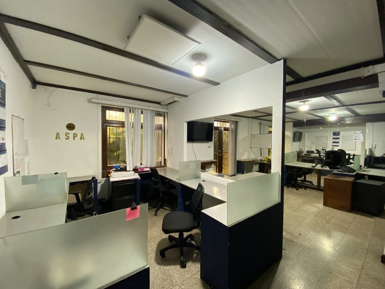 Casa para Oficinas en Zona 10 — Casa en Alquiler en Zona 10, Guatemala, Ciudad — foto 4 de 4