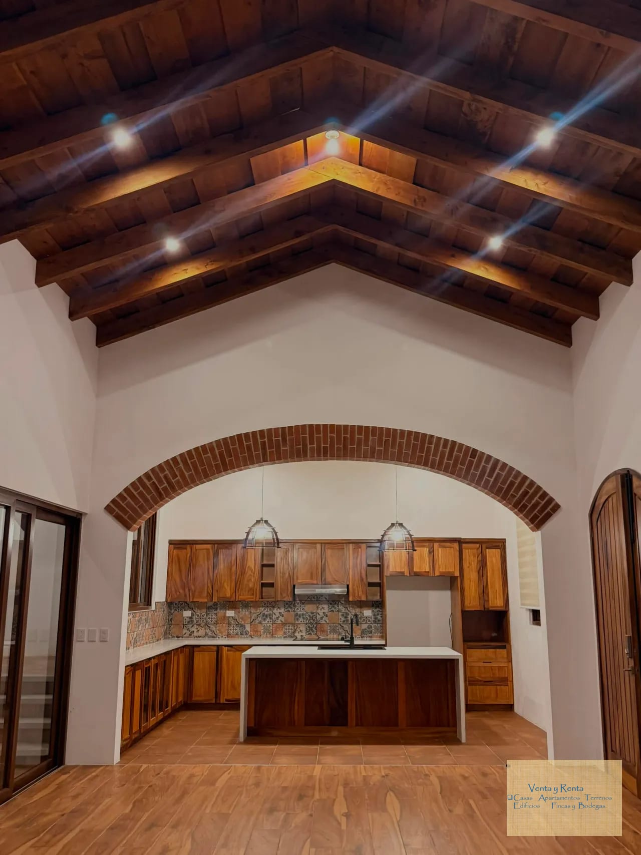 Antigua Guatemala Casa de Esquina Finca Santa Delfina — Casa en Venta en Santa Delfina, Antigua, Sacatepéquez — foto 3 de 13