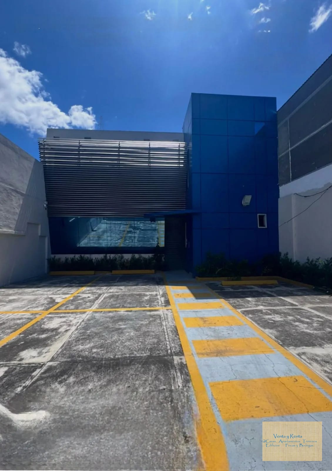 Zona 13 Edificio Corporativo — Edificio en Alquiler en Zona 13, Guatemala, Ciudad — foto 1 de 16