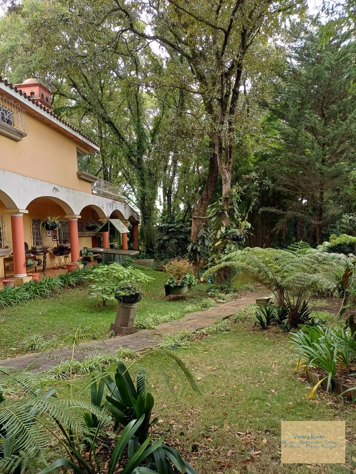 Casa en Km. 19.5 Carretera San Lucas Sacatepequez — Casa en Alquiler en San Lucas Sacatepéquez, Sacatepéquez — foto 1 de 17