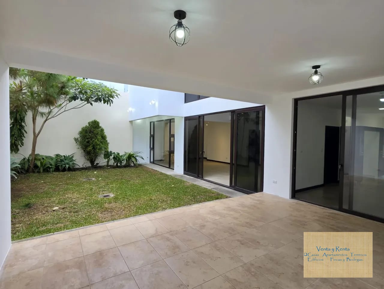 Zona 16 Casa en Lomas de San Isidro — Casa en Venta en Lomas de San Isidro, Zona 16, Guatemala, Ciudad — foto 15 de 17
