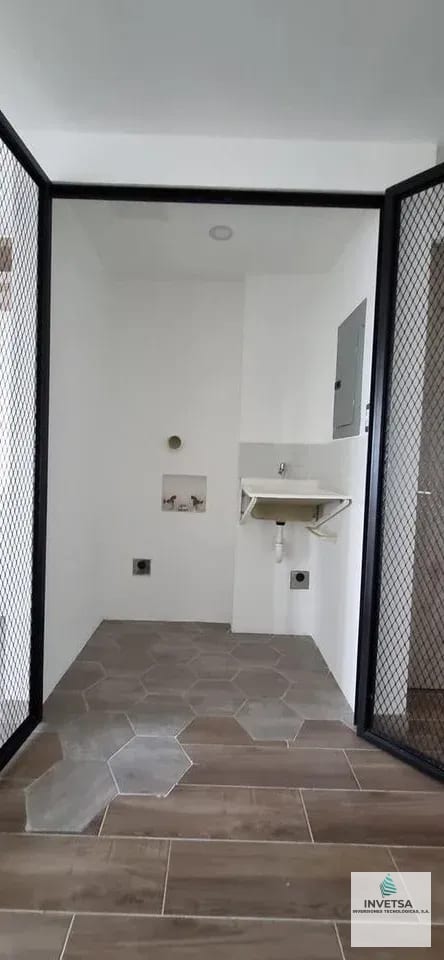 APARTAMENTO EN RENTA 3 DORMITORIOS ZONA 2 CIUDAD NUEVA — Apartamento en Alquiler en Ciudad Nueva, Zona 2, Guatemala, Ciudad — foto 3 de 17