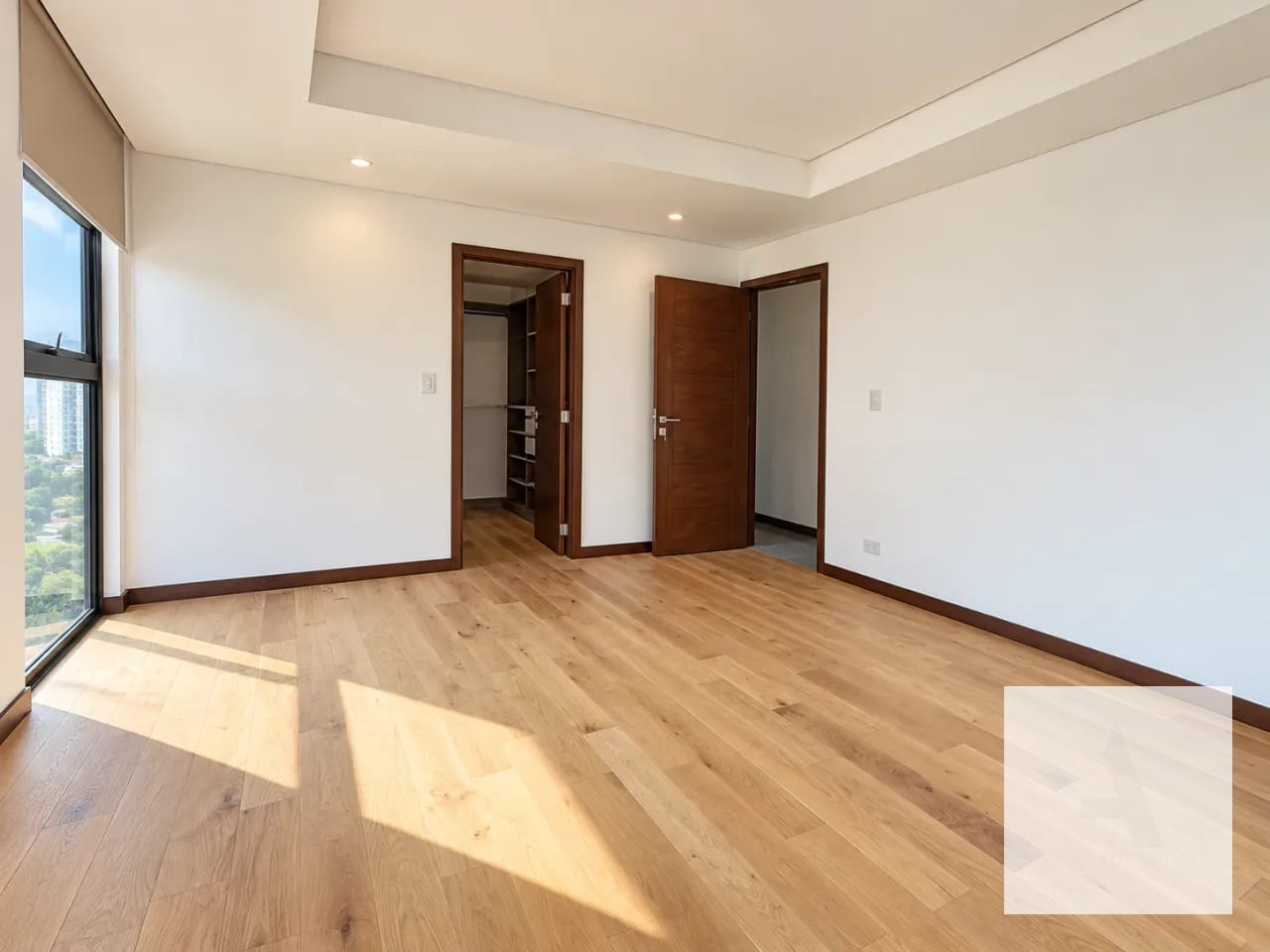 Dormitorio principal — Apartamento en renta | Reserva 5ta Avenida, Zona 14 | 3 habitaciones — Apartamento en Alquiler en Quinta Avenida, Zona 14, Guatemala, Ciudad — foto 8 de 14