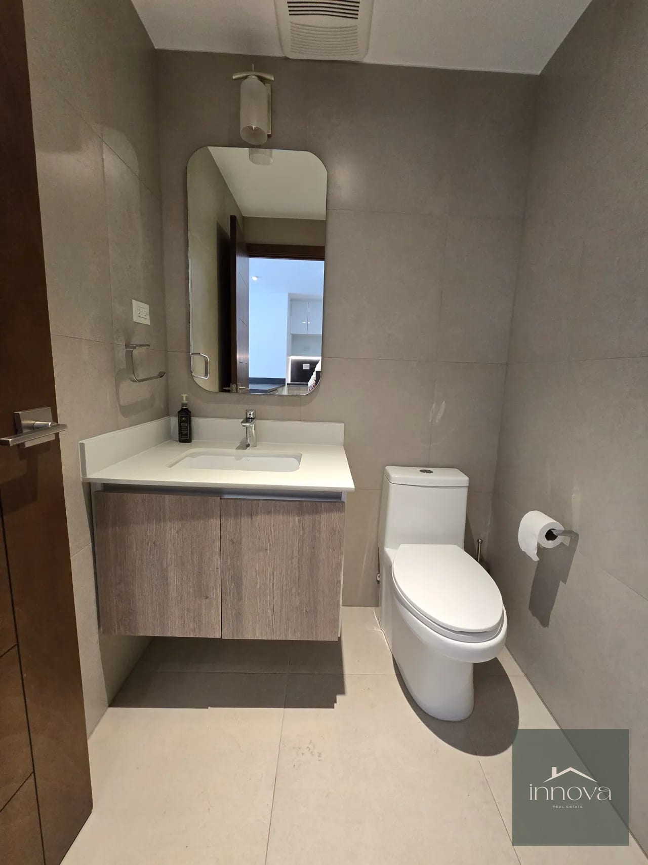 Vendo Lindo Apto. en el Corazon de Zona 10, Reserva 10, 3 Hab+servicio — Apartamento en Venta en Reserva Diez, Zona 10, Guatemala, Ciudad — foto 4 de 9