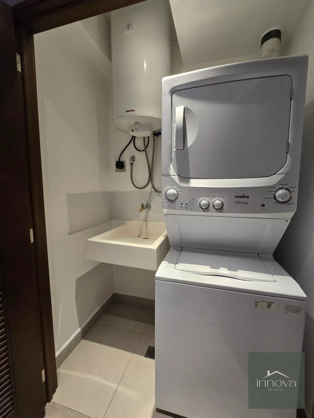 Vendo Lindo Apto. en el Corazon de Zona 10, Reserva 10, 3 Hab+servicio — Apartamento en Venta en Reserva Diez, Zona 10, Guatemala, Ciudad — foto 5 de 9