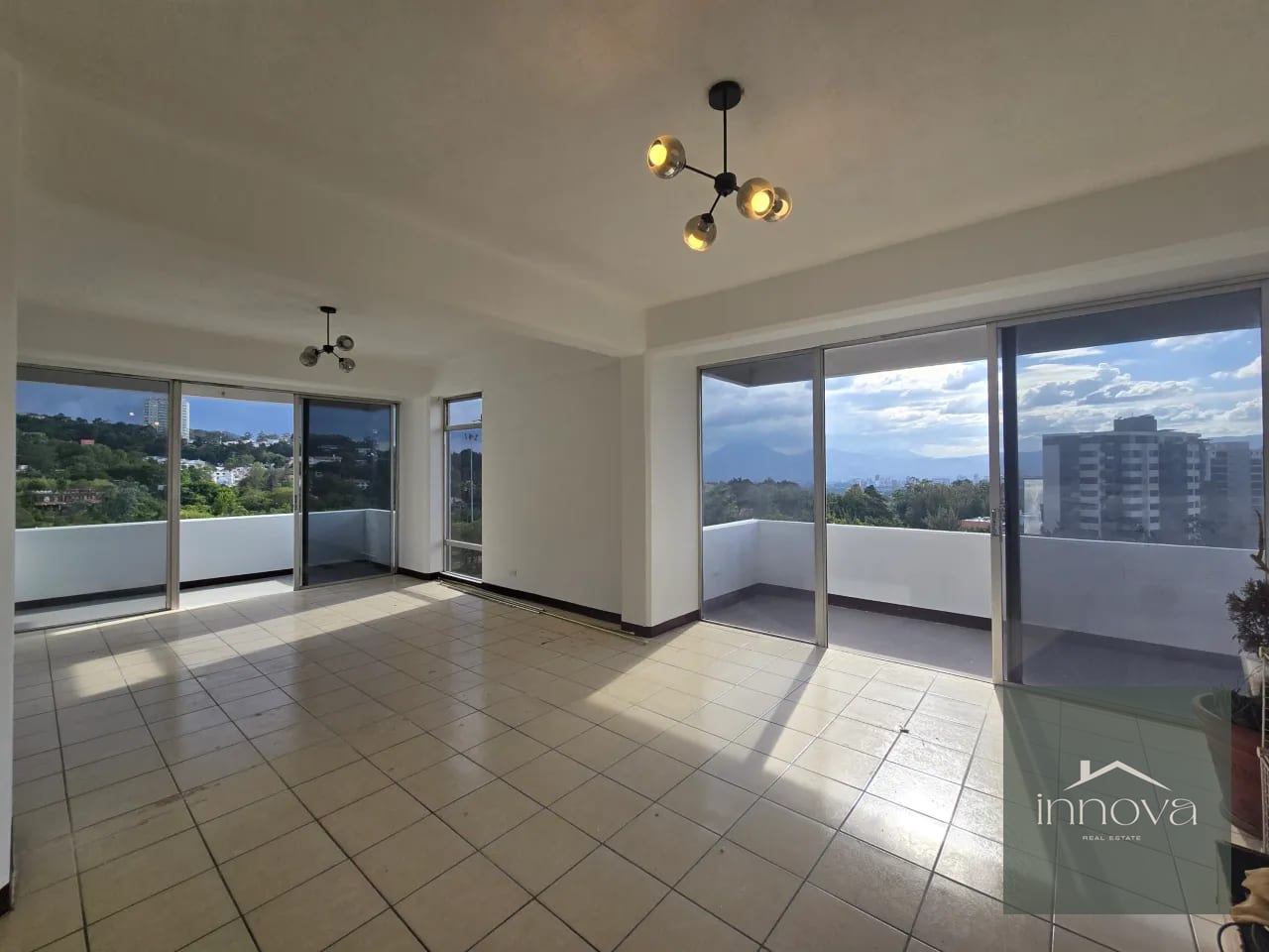 Alquilo Amplio Apartamento en Zona 15, Convista, 205MTS — Apartamento en Alquiler en Zona 15, Guatemala, Ciudad — foto 3 de 9