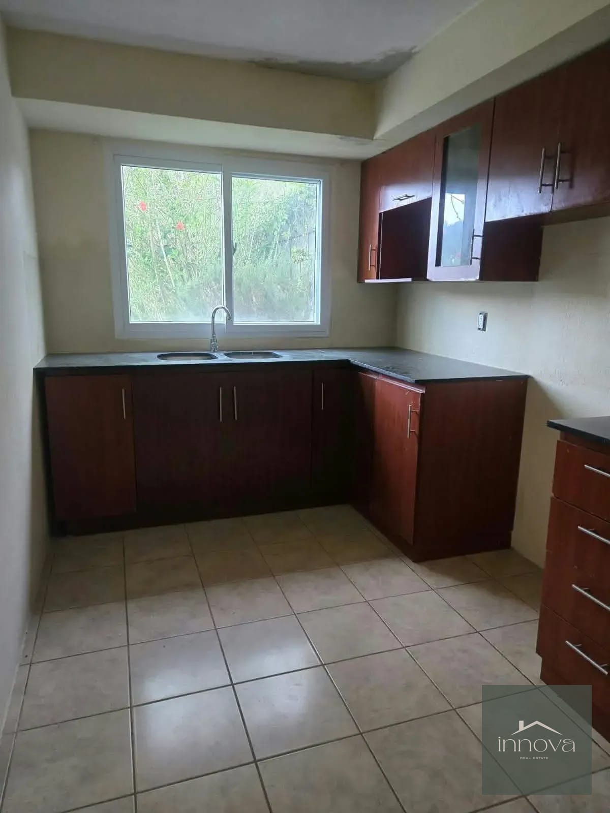 Casa en Venta en Carretera SALVADOR.KM.25.5 Fontana 2 — Casa en Venta en Carretera a El Salvador, Guatemala, Ciudad — foto 2 de 5