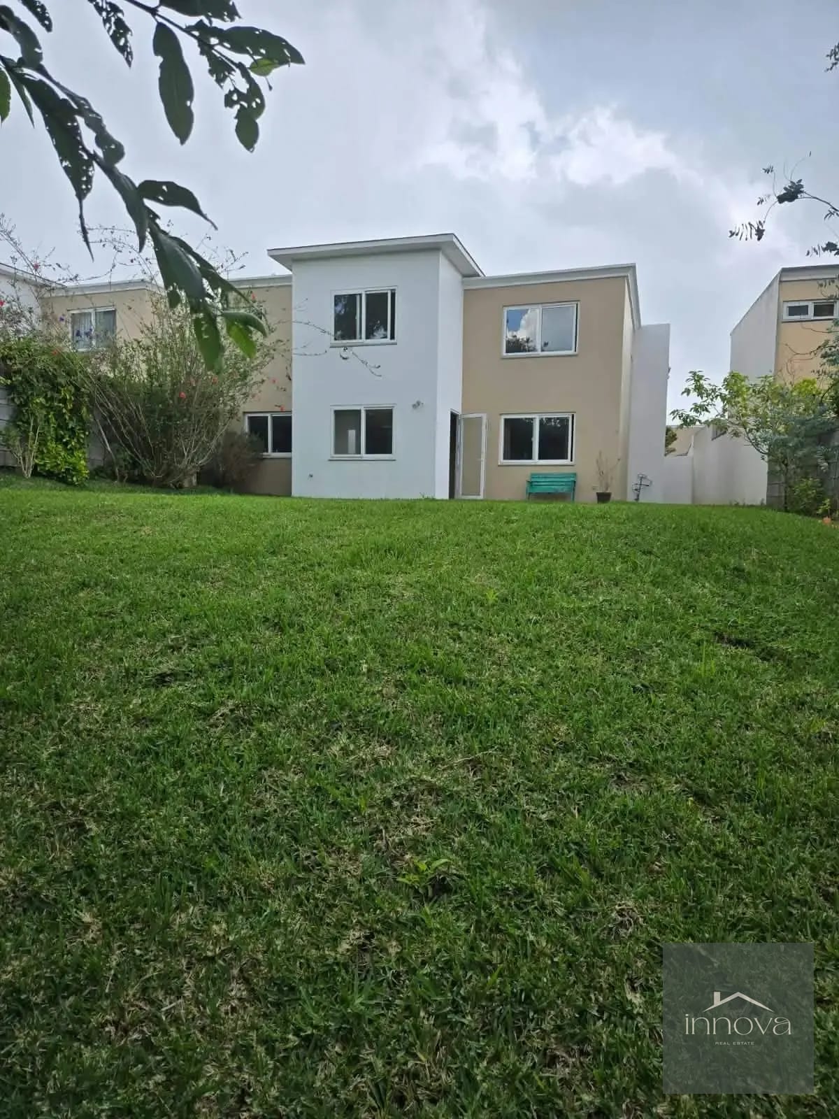 Casa en Venta en Carretera SALVADOR.KM.25.5 Fontana 2 — Casa en Venta en Carretera a El Salvador, Guatemala, Ciudad — foto 1 de 5