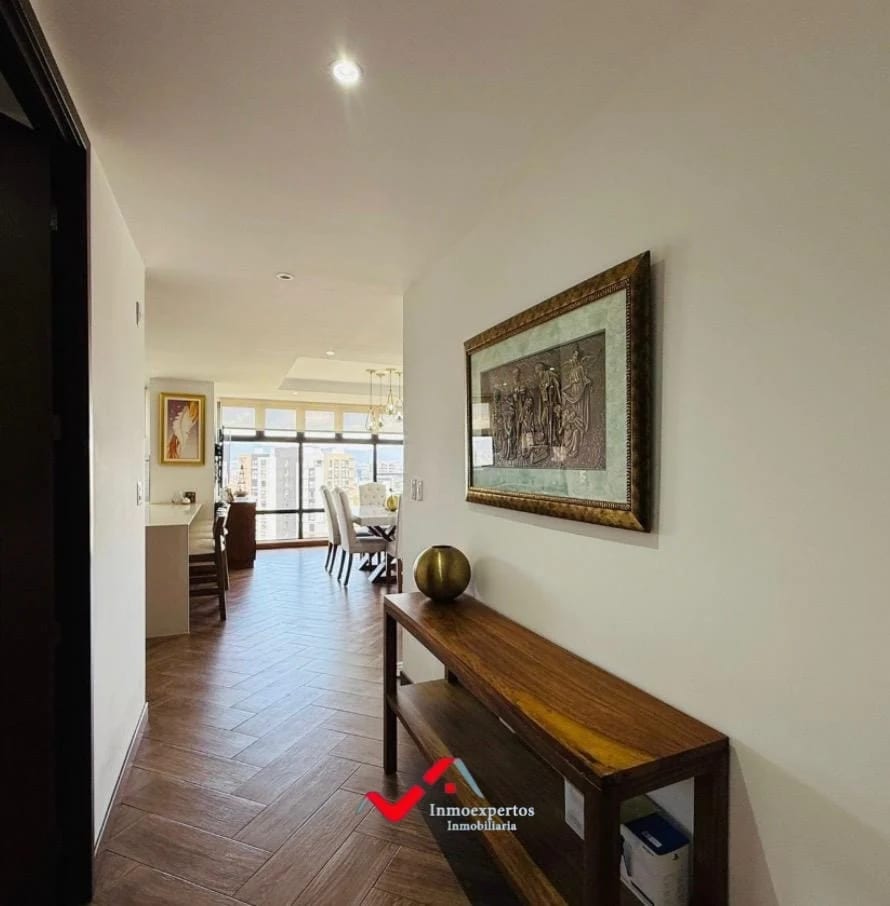 APARTAMENTO EN VENTA, ZONA 15 VISTA HERMOSA I — Apartamento en Venta en Ikaria, Zona 15, Guatemala, Ciudad — foto 4 de 17