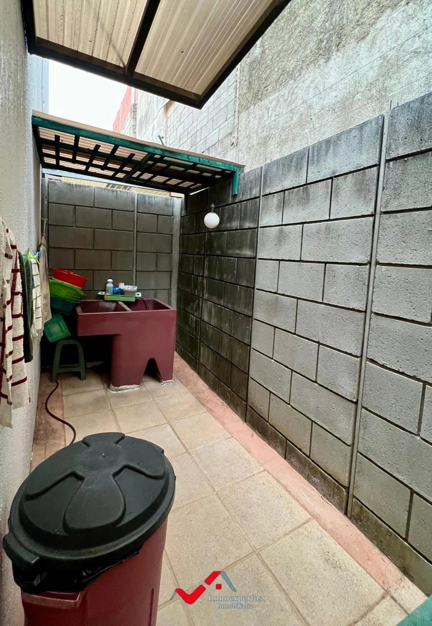 CASA EN VENTA EN ZONA 10 DE MIXCO, CONDADO SAN JACINTO — Casa en Venta en Lomas de San Jacinto, Zona 10 Mixco, Guatemala, Ciudad — foto 11 de 17