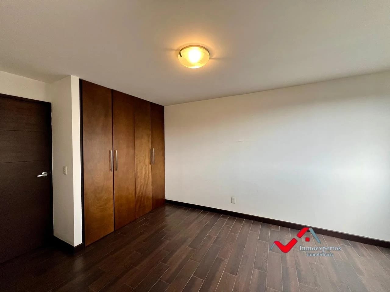 APARTAMENTO EN RENTA EN ZONA 14, EDIFICIO ATTICA — Apartamento en Alquiler en Attica, Zona 14, Guatemala, Ciudad — foto 11 de 17