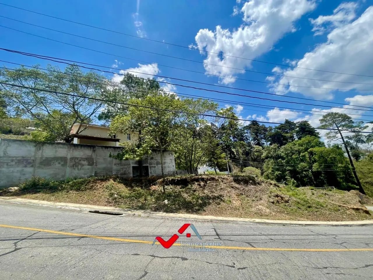 Terreno en Venta San Juan Sacatepequez KM 19.5 Bosques del Mirador — Terreno en Venta en San Juan Sacatepéquez, Sacatepéquez — foto 5 de 5
