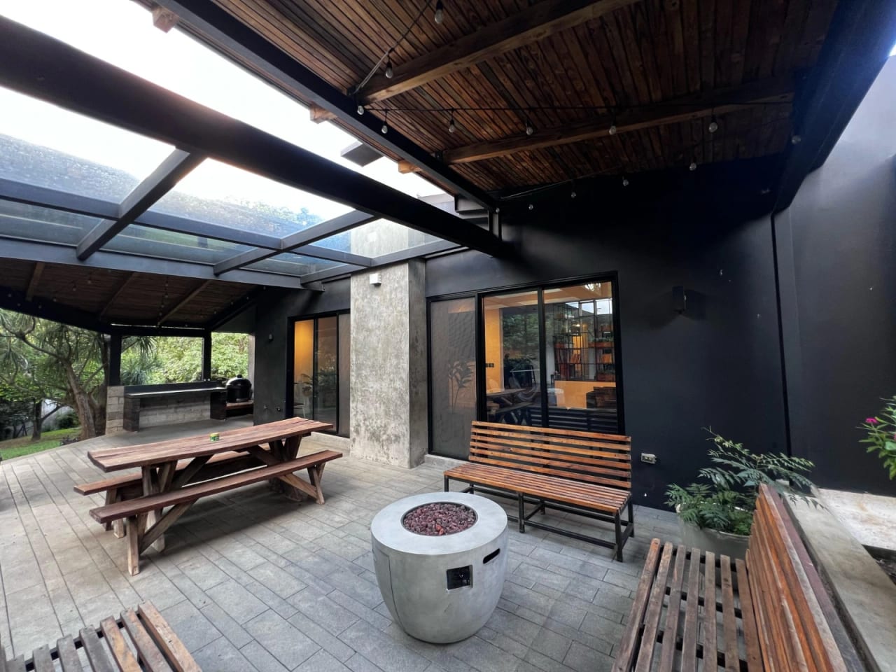 Casa en Venta en Ciudad San Cristobal Zona 8 de Mixco, Sector A2 — Casa en Venta en Zona 8 Mixco, Guatemala, Ciudad — foto 4 de 16