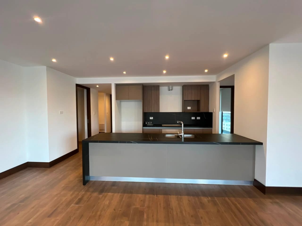 Apartamento en Renta, Zzona 15 Edificio Gaura Vista Hermosa 1 — Apartamento en Alquiler en Gaura, Zona 15, Guatemala, Ciudad — foto 11 de 12