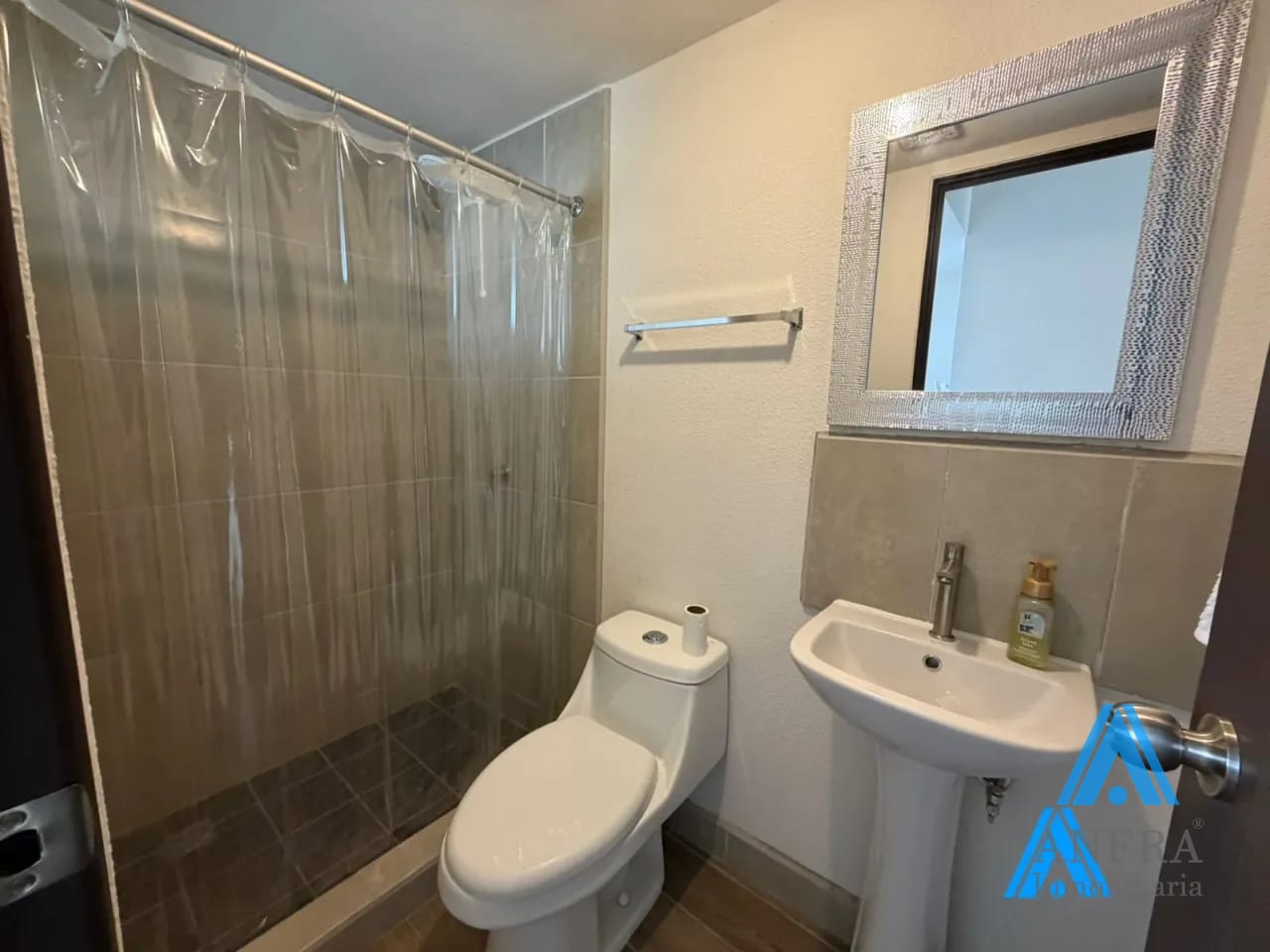 Para estrenar bonito apartamento en San Nicolas — Apartamento en Venta en Zona 4 Mixco, Guatemala, Ciudad — foto 2 de 10