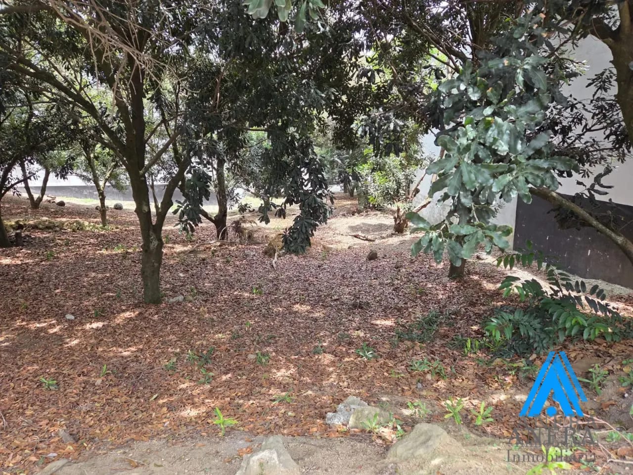 En venta hermoso terreno Hacieneda del Comendador — Terreno en Venta en Hacienda del comendador, San Miguel Dueñas, Sacatepéquez — foto 6 de 7
