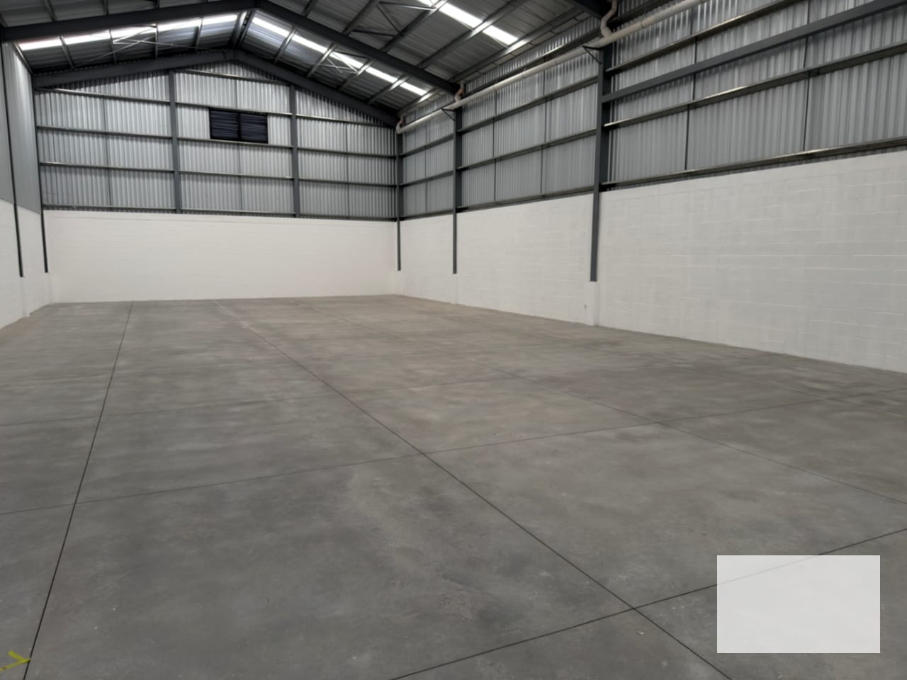 OfiBodega en venta en complejo industrial en Villa Canales — Bodega / Ofibodega en Venta en Villa Canales, Guatemala, Ciudad — foto 2 de 7