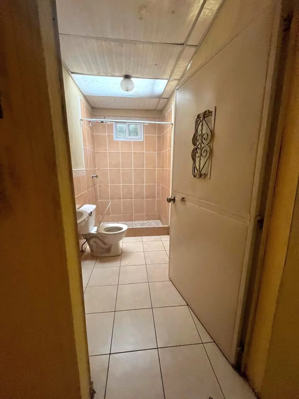 Excelente oportunidad Propiedad en venta en zona 5 — Casa en Venta en Zona 5, Guatemala, Ciudad — foto 5 de 8