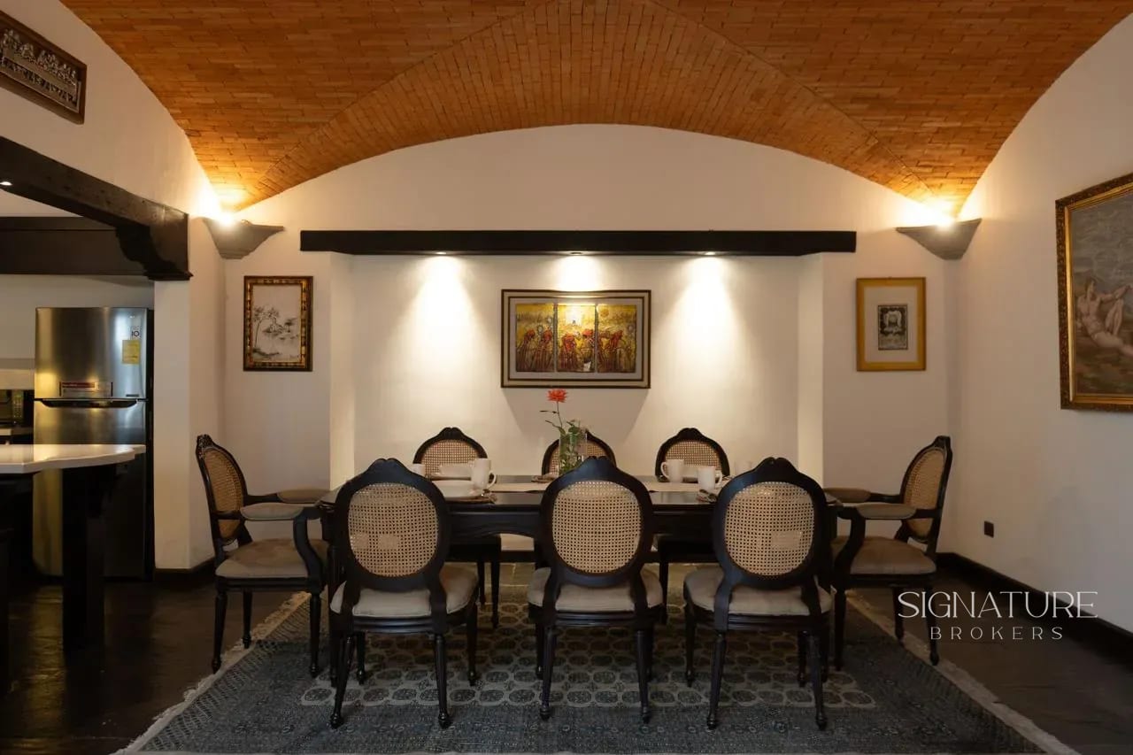 Casa en Venta – Condominio Las Gravileas, Antigua Guatemala — Casa vacacional en Venta en Antigua, Sacatepéquez — foto 2 de 17