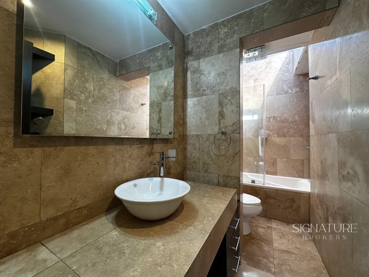 Casa en Venta - Col. El Prado, Z.10 — Casa en Venta en Zona 10, Guatemala, Ciudad — foto 8 de 12