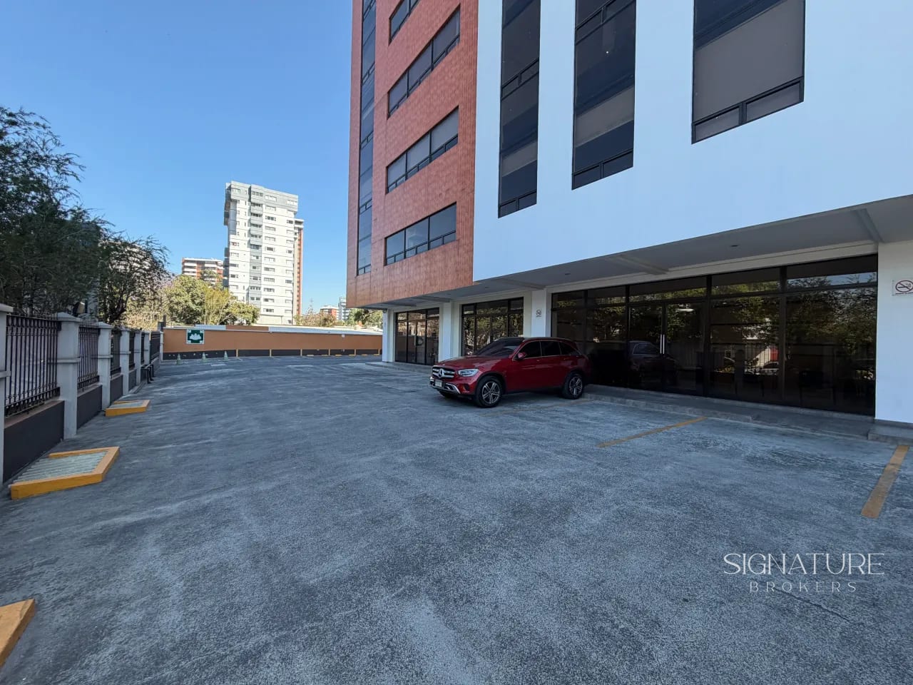 Oficina en renta – Edificio Condesa II, 23 Calle Z.13 — Oficina en Alquiler en Zona 13, Guatemala, Ciudad — foto 7 de 7