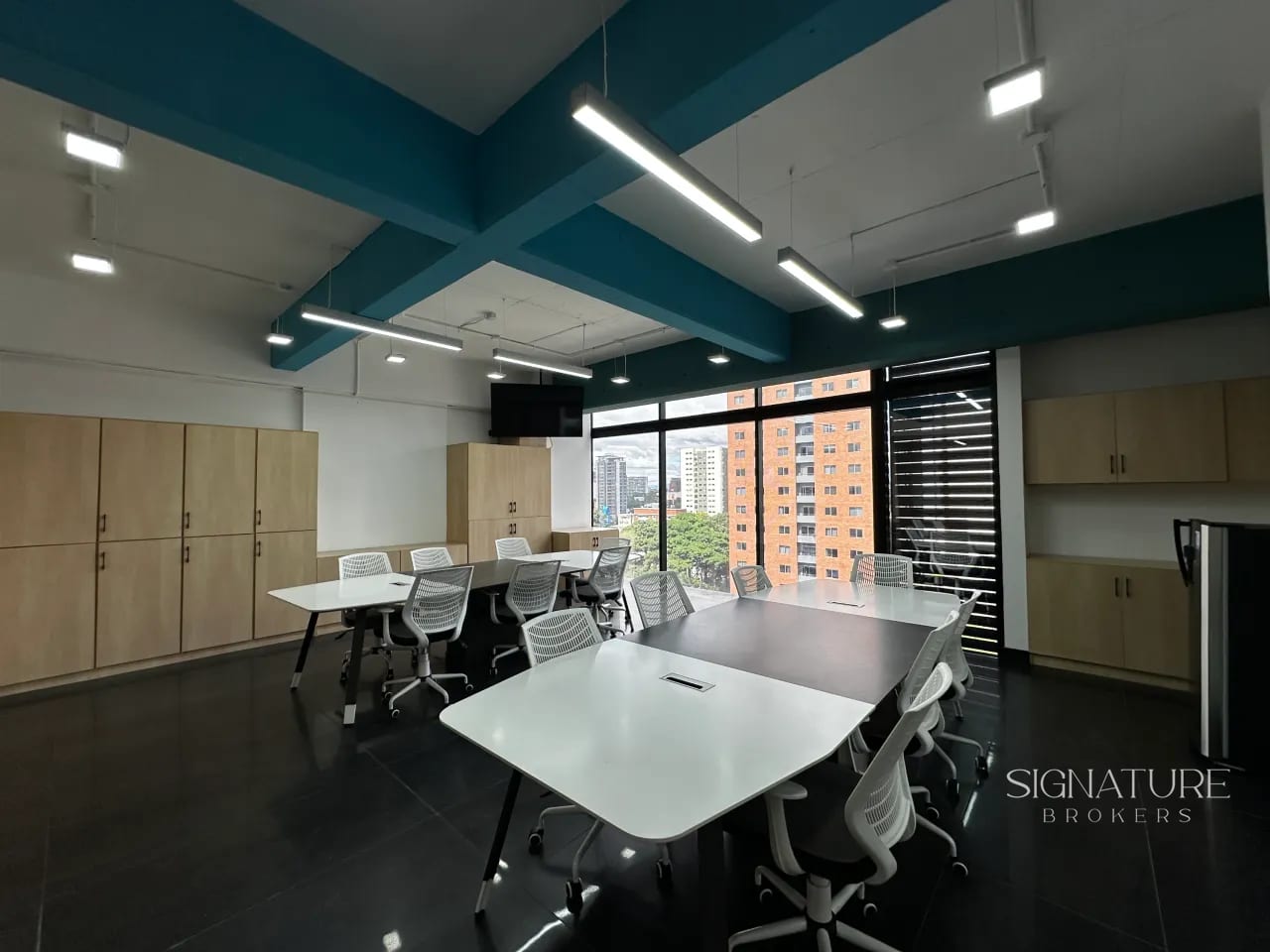 Oficina en renta – Edificio 01010 Z.10 — Oficina en Alquiler en Edificio 01010 (Cero Diez Diez), Zona 10, Guatemala, Ciudad — foto 4 de 12