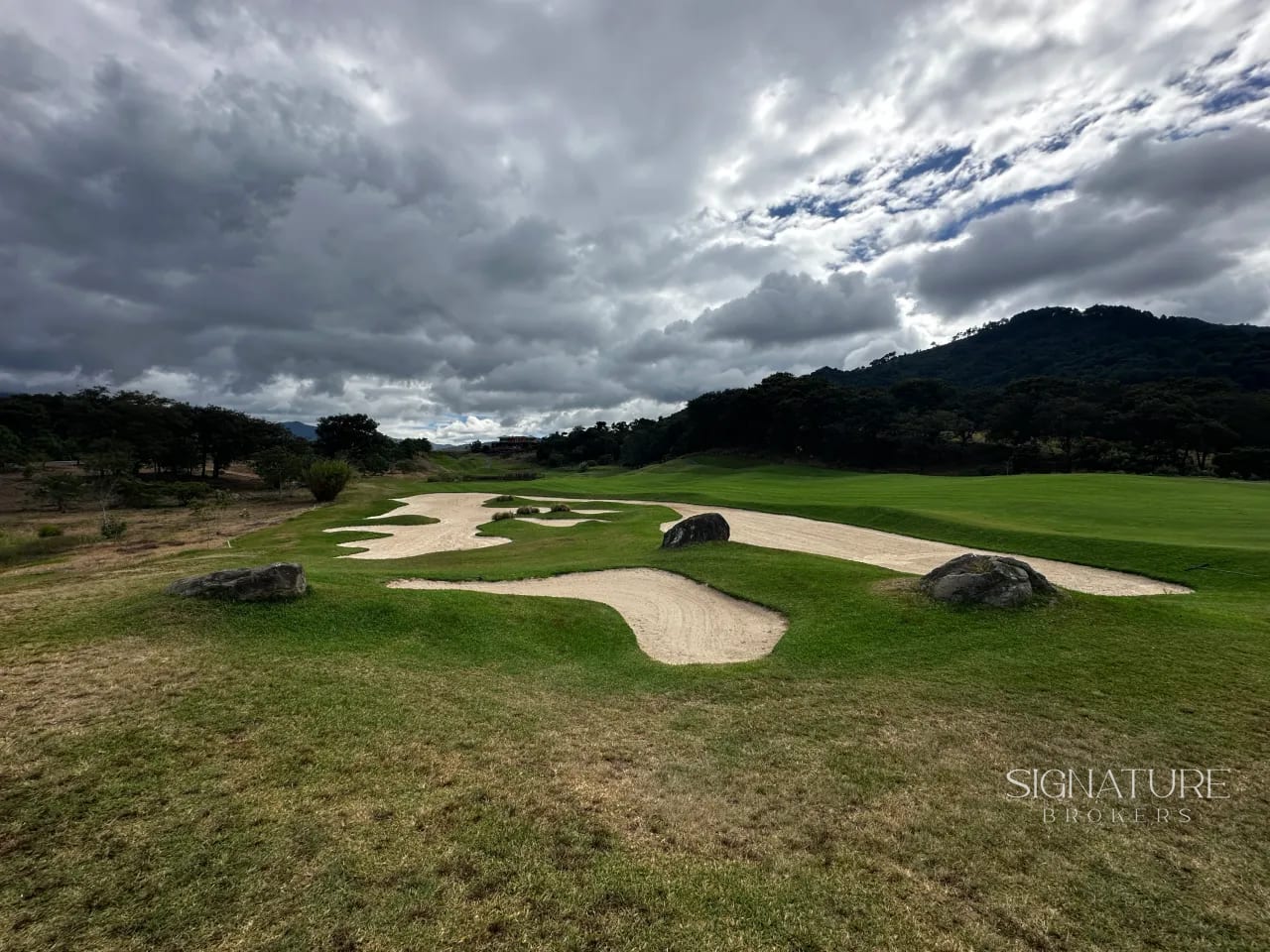 Terrenos en venta- Pulte Golf Z.24 — Terreno en Venta en Carretera a El Salvador, Guatemala, Ciudad — foto 2 de 8