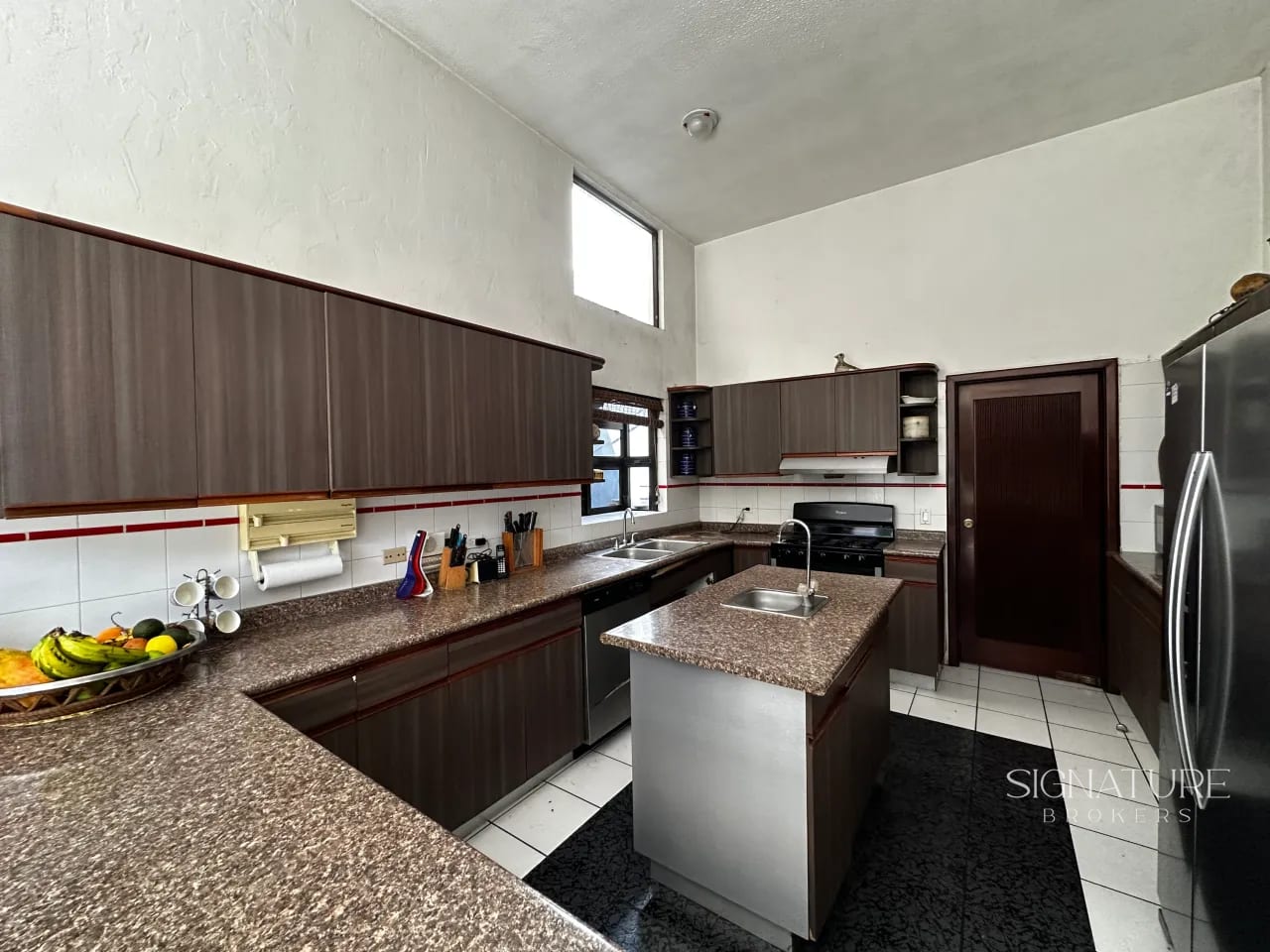 Casa en Venta – El Prado Z.10 — Casa en Venta en Zona 10, Guatemala, Ciudad — foto 8 de 14