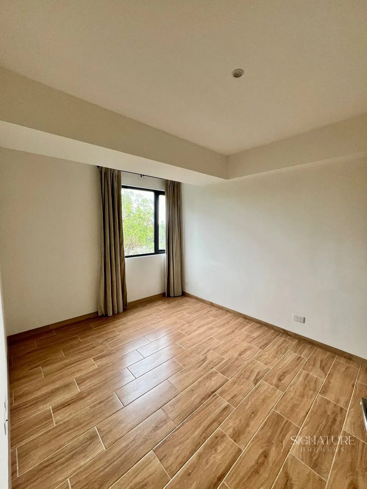 Apartamento en Alquiler Amueblado - Cendana zona 9 (copia) — Apartamento en Alquiler en Cendana, Zona 9, Guatemala, Ciudad — foto 6 de 8