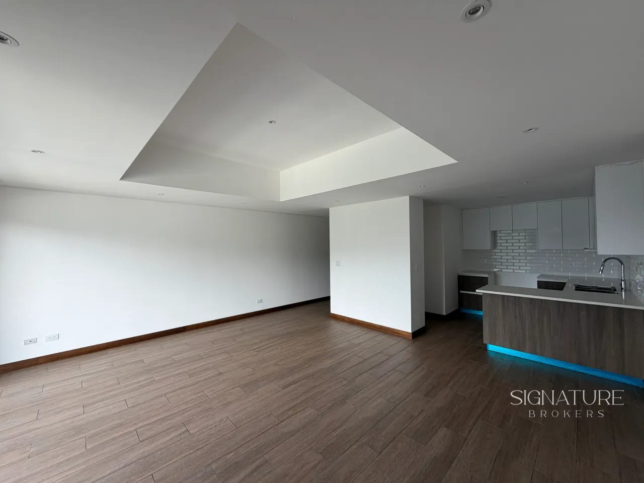 Apartamento en Renta – Naru 16, Vista Hermosa IV Z.16 (copia) — Apartamento en Alquiler en Nogales de Cayalá, Zona 16, Guatemala, Ciudad — foto 1 de 17