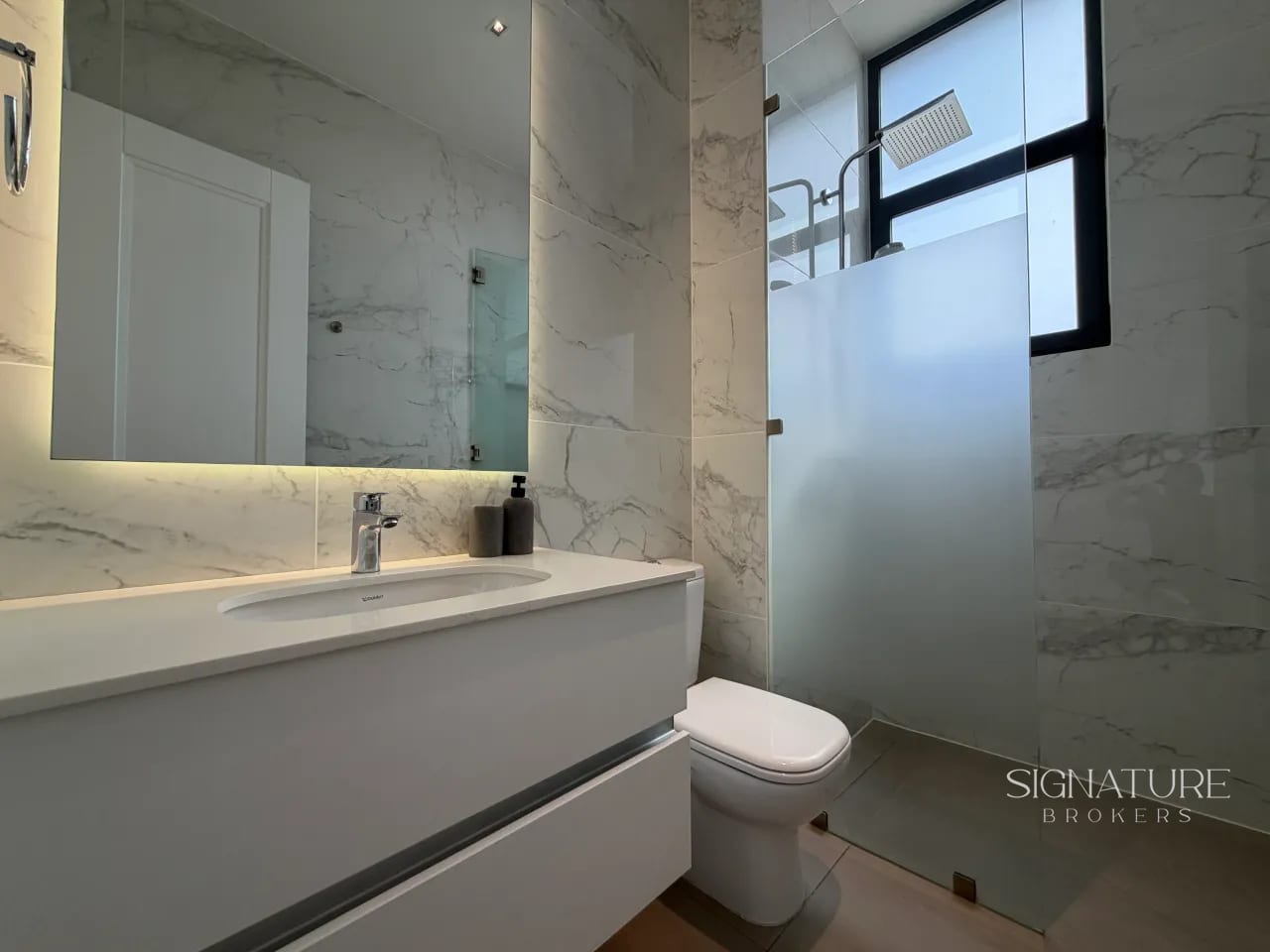 Apartamento en Renta- Maranta Oakland Zona 10 (copia) — Apartamento en Alquiler en Maranta Oakland, Zona 10, Guatemala, Ciudad — foto 3 de 17