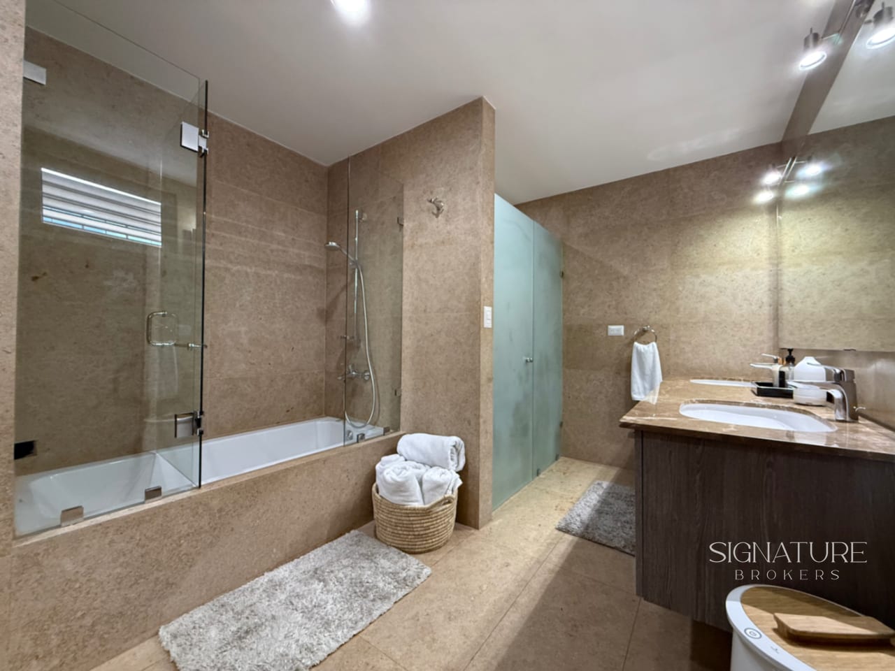 Apartamento en Renta | Santa Sofia, Zona 10 — Apartamento en Alquiler en Santa Sofía, Zona 10, Guatemala, Ciudad — foto 4 de 9