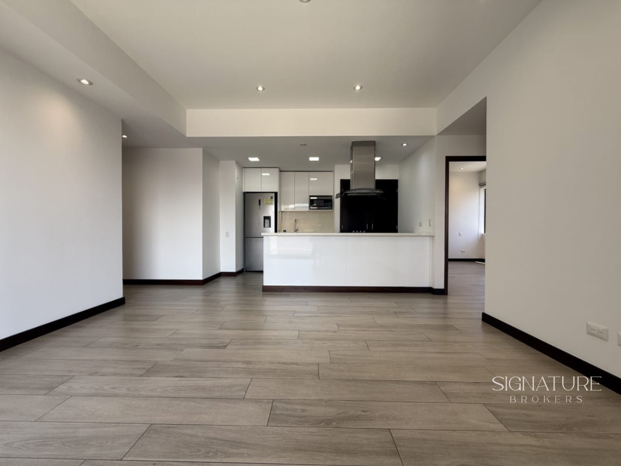 Sala, Comedor, Cocina — Apartamento en Renta - Novus, Zona 14 — Apartamento en Alquiler en Novus, Zona 14, Guatemala, Ciudad — foto 1 de 13