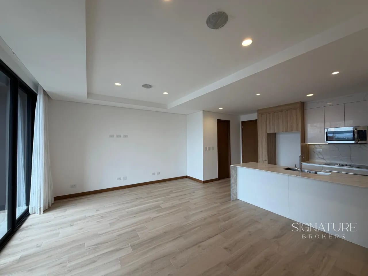 Apartamento en Venta - Ferre Díez Z.10 — Apartamento en Venta en Ferré Diez, Zona 10, Guatemala, Ciudad — foto 4 de 13