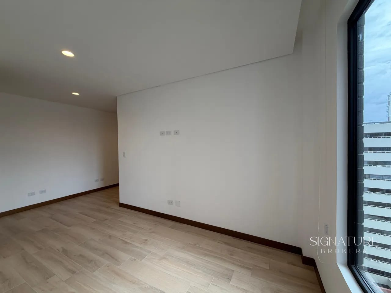 Apartamento en Venta - Ferre Díez Z.10 — Apartamento en Venta en Ferré Diez, Zona 10, Guatemala, Ciudad — foto 9 de 13