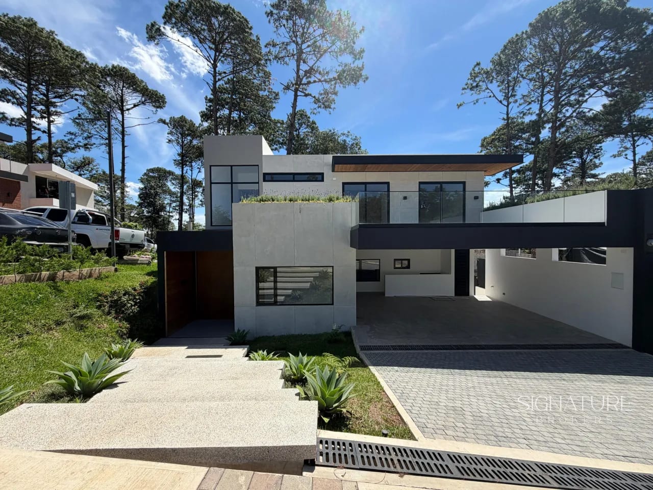 Casa en Venta - Condominio Arborea, Legado del Bosque — Casa en Venta en Zona 16, Guatemala, Ciudad — foto 1 de 17
