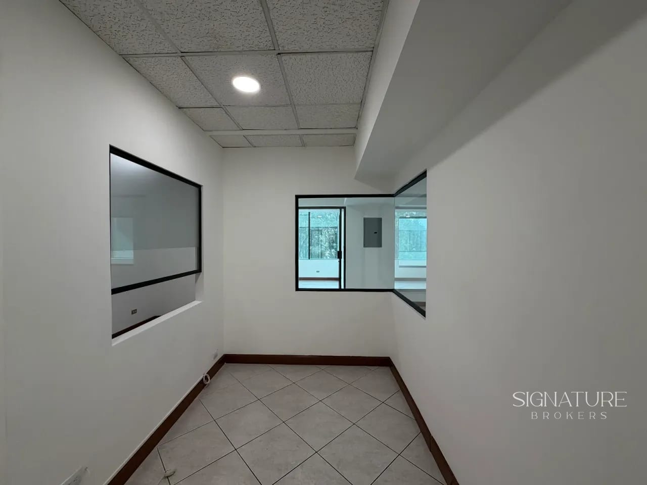 Oficina en Renta – Europlaza, 5ta Avenida Z.14 — Oficina en Alquiler en Europlaza, Zona 14, Guatemala, Ciudad — foto 2 de 17