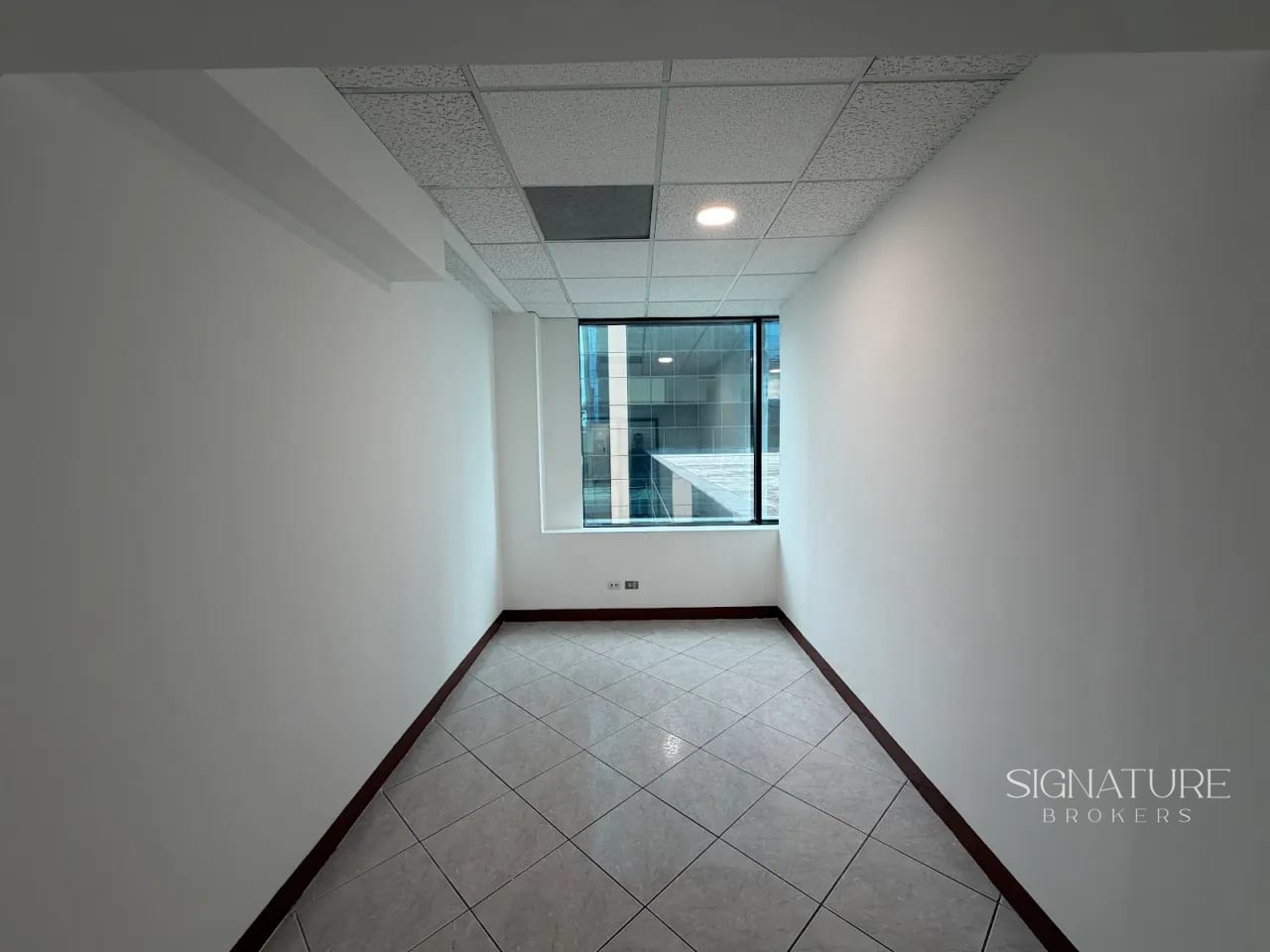 Oficina en Renta – Europlaza, 5ta Avenida Z.14 — Oficina en Alquiler en Europlaza, Zona 14, Guatemala, Ciudad — foto 17 de 17