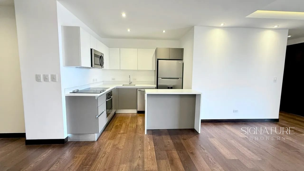 Apartamento en Renta – Vasanta, Zona 10 (2 hab) — Apartamento en Alquiler en Vasanta, Zona 10, Guatemala, Ciudad — foto 3 de 10